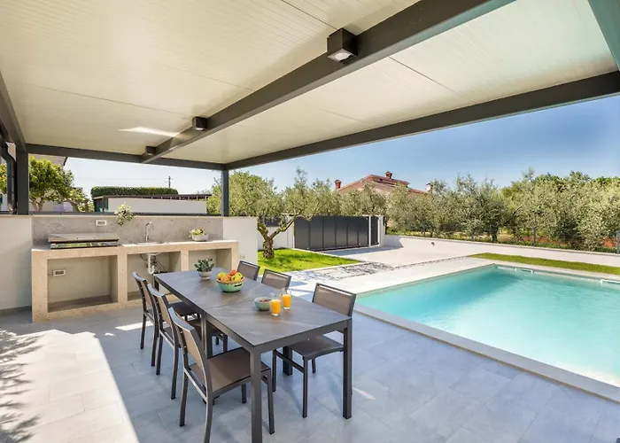 Parenzana By Villsy Nova Vas (Porec)